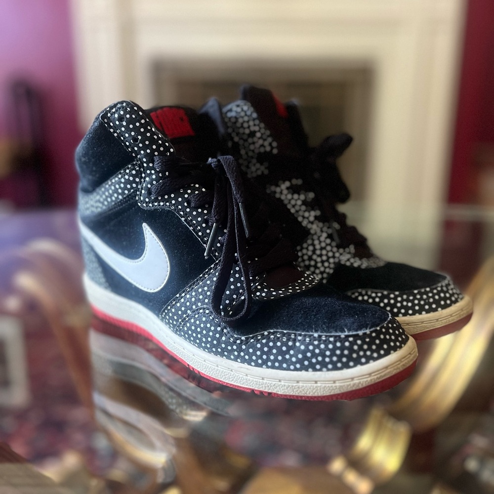 Nike Women's High-Top Sneakers - Black, White, and Red